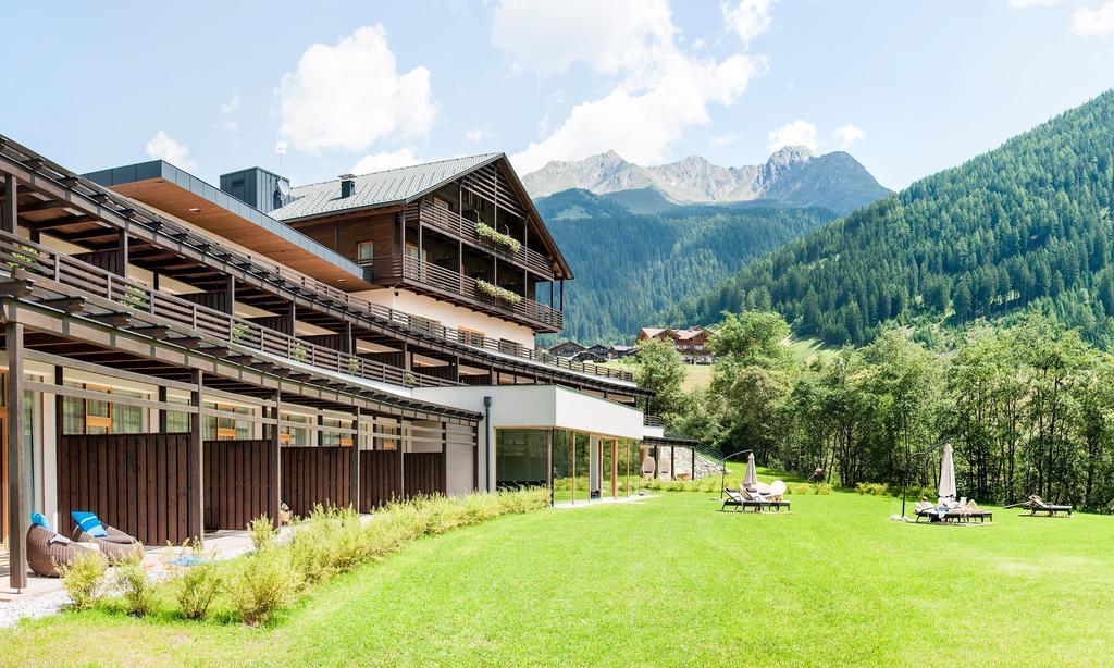 La Casies Mountain Hotel Santa Maddalena Exterior photo